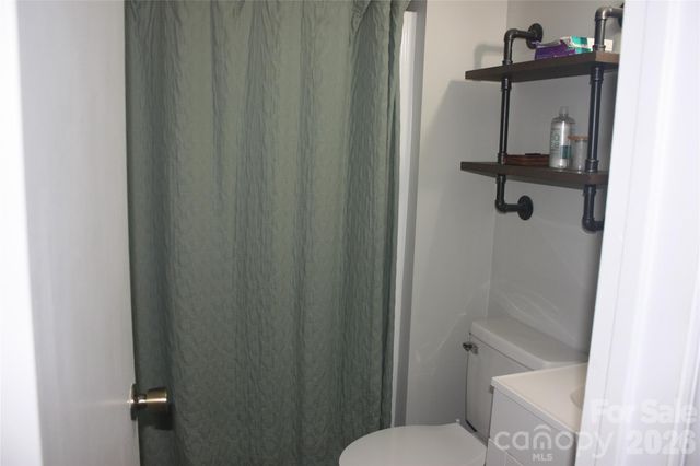 191 Celeste Eufola Road, Statesville, NC 28677