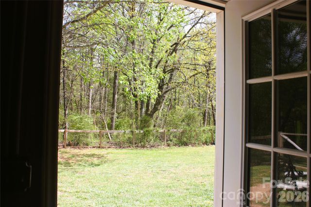 191 Celeste Eufola Road, Statesville, NC 28677