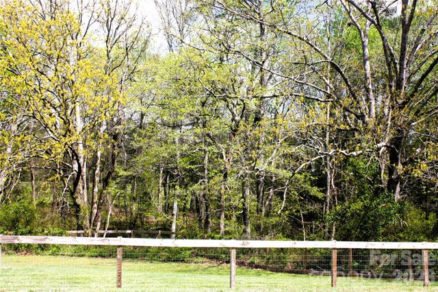 191 Celeste Eufola Road, Statesville, NC 28677