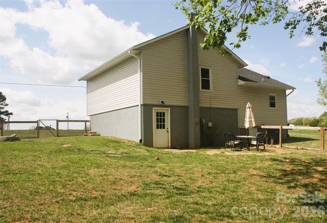 191 Celeste Eufola Road, Statesville, NC 28677