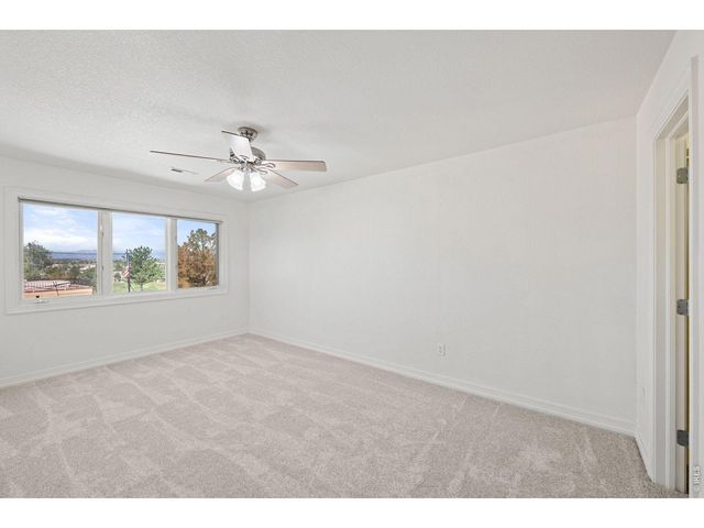 977 Thorncreek Ct, Thornton, CO 80241
