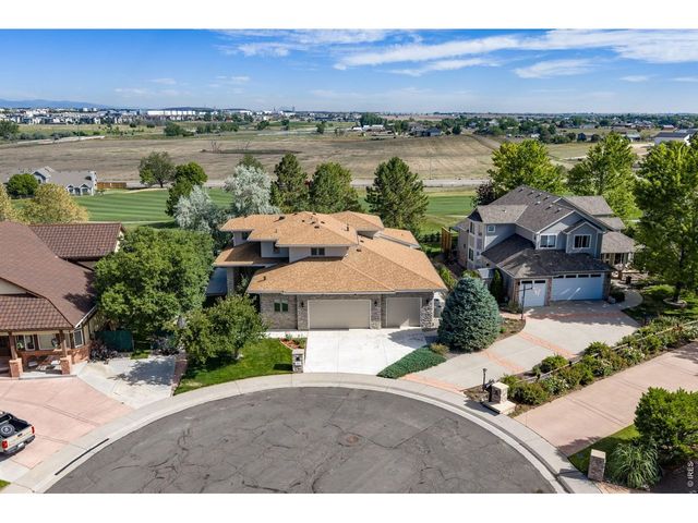 977 Thorncreek Ct, Thornton, CO 80241