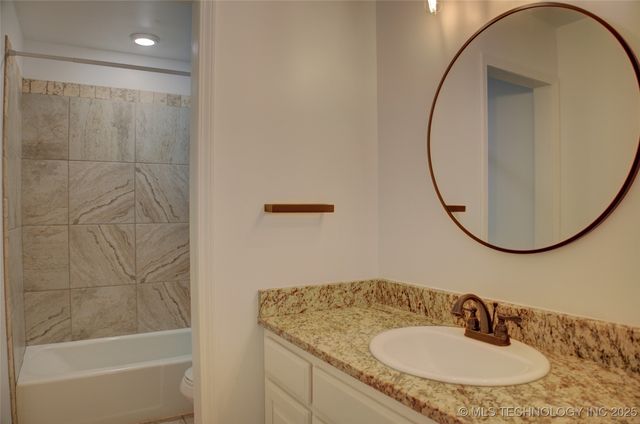 4303 S Lakewood Avenue, Tulsa, OK 74135