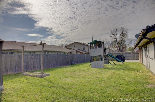 4303 S Lakewood Avenue, Tulsa, OK 74135