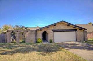 4303 S Lakewood Avenue, Tulsa, OK 74135