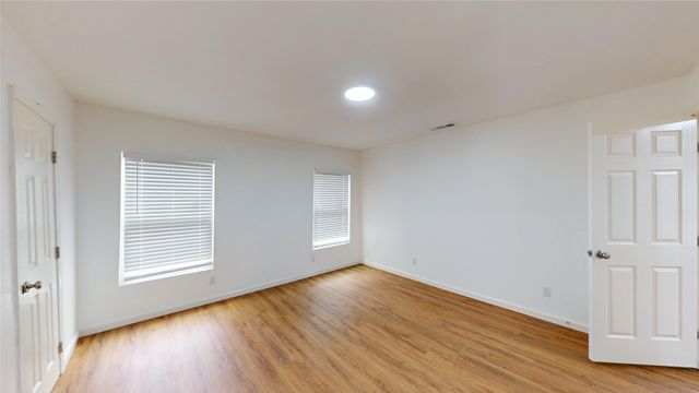 1404 E Polk Street, Paris, TX 75460