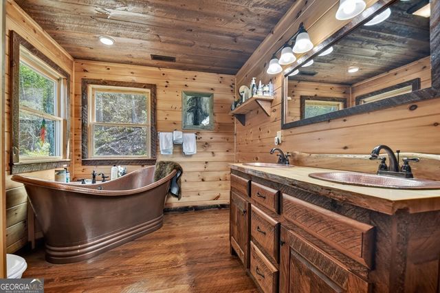 459 Quail Ridge Road, Blue Ridge, GA 30513