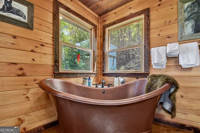 459 Quail Ridge Road, Blue Ridge, GA 30513