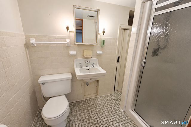 3 Sun Street, Enfield, CT 06082