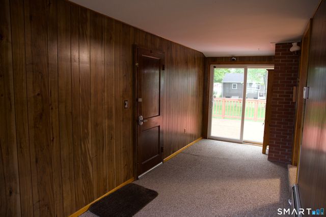 3 Sun Street, Enfield, CT 06082