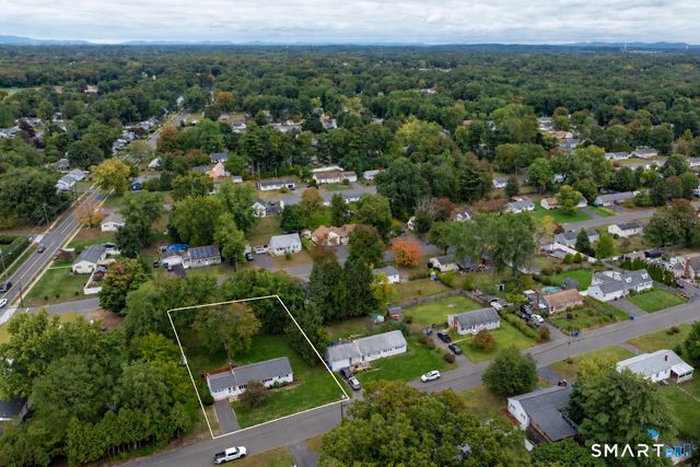 3 Sun Street, Enfield, CT 06082