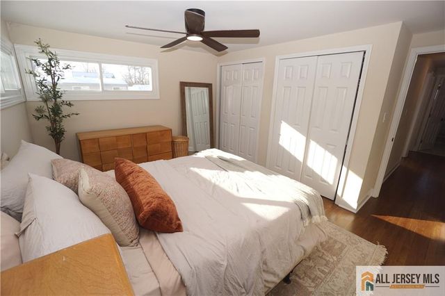 99 Cameo Place, Colonia, NJ 07067