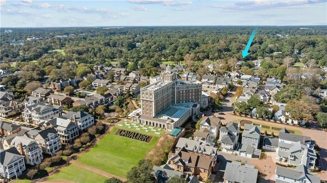 102 Holly CRES, Virginia Beach, VA 23451