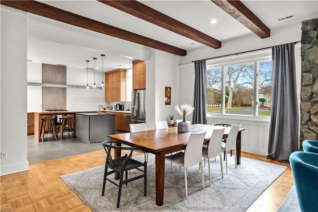 102 Holly CRES, Virginia Beach, VA 23451