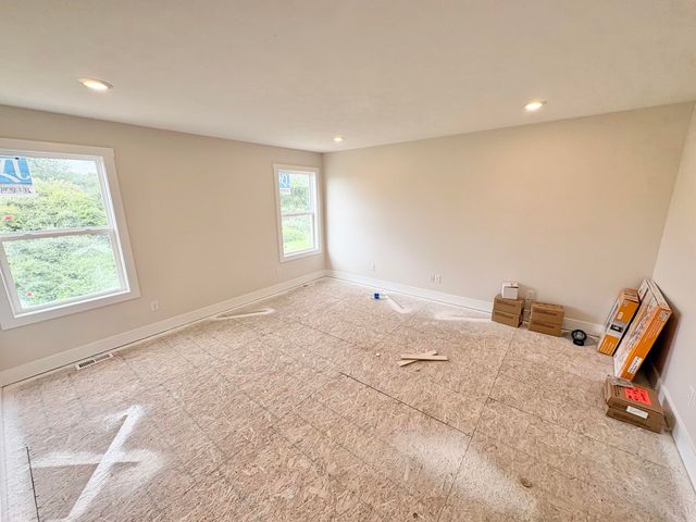 8321 Kettle Oak Drive Se, Caledonia Twp, MI 49302
