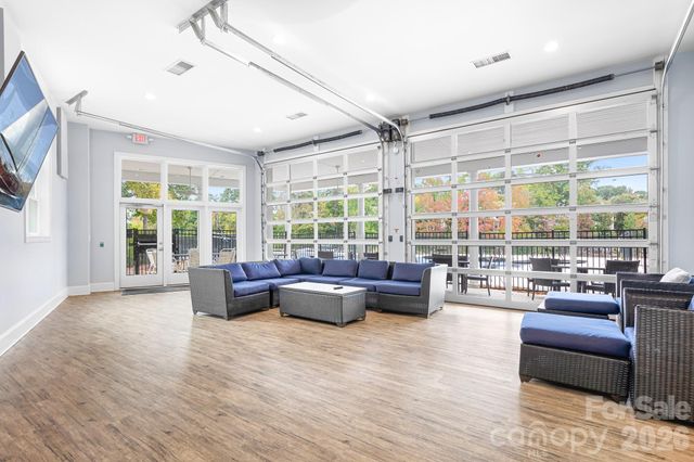 19914 Scanmar Lane, Cornelius, NC 28031
