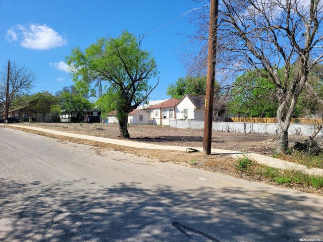 1514 Ash ST, San Antonio, TX 78208