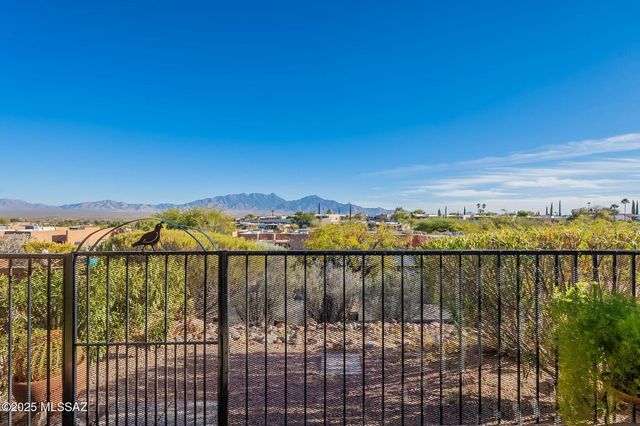 1393 W Desert Hills Drive, Green Valley, AZ 85622