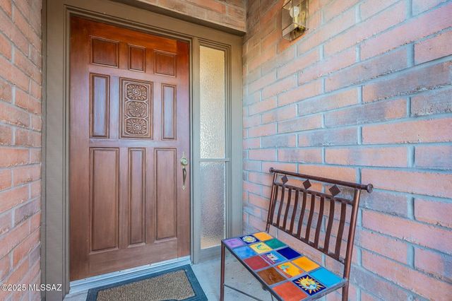 1393 W Desert Hills Drive, Green Valley, AZ 85622