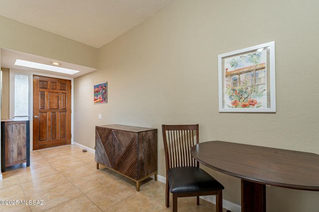 1393 W Desert Hills Drive, Green Valley, AZ 85622