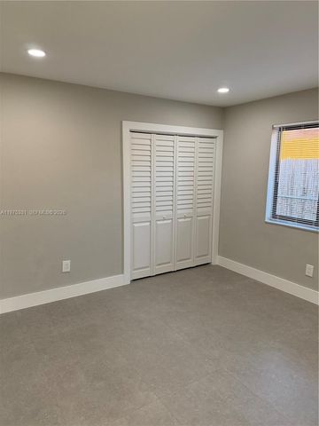 3275 SW 27th St 3275, Miami, FL 33133