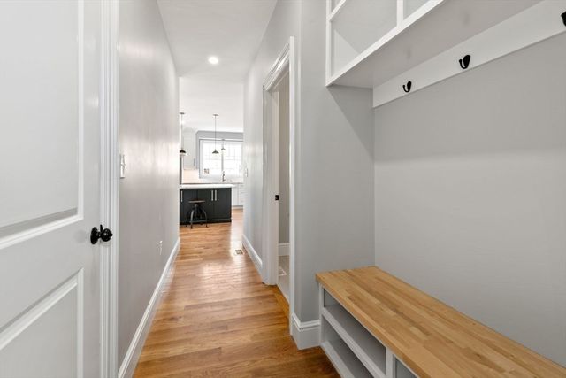 9 Adams Lane 9, Sherborn, MA 01779