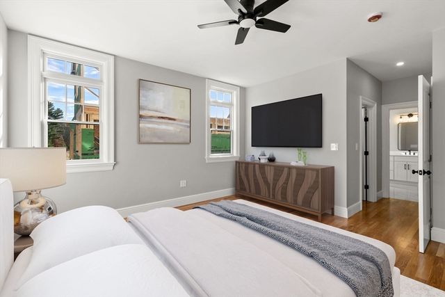 9 Adams Lane 9, Sherborn, MA 01779