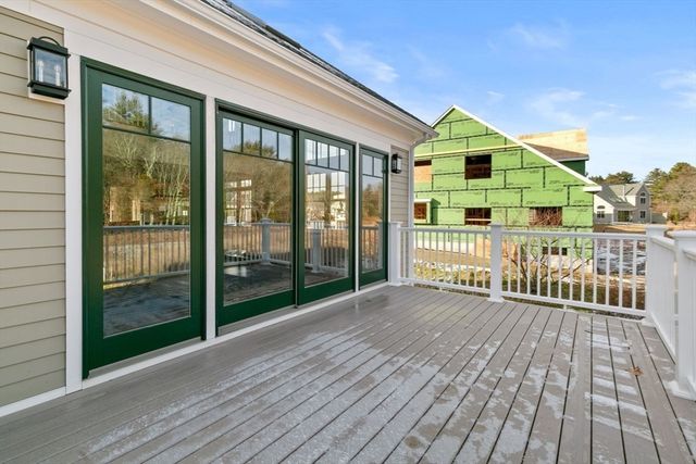 9 Adams Lane 9, Sherborn, MA 01779