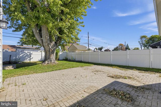 3817 KINGSTON WAY, Bensalem, PA 19020