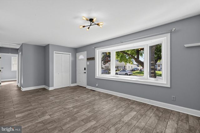3817 KINGSTON WAY, Bensalem, PA 19020