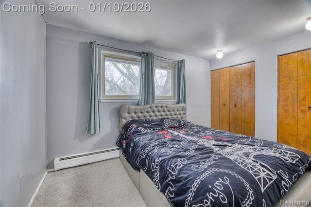 2738 Berry Drive, Bloomfield Hills, MI 48304