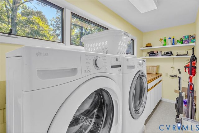 1718 Mariners Woods Drive, Hartfield, VA 23071