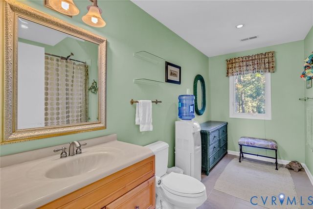 1718 Mariners Woods Drive, Hartfield, VA 23071