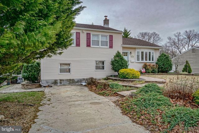 649 MUHLENBERG AVE, Wenonah, NJ 08090