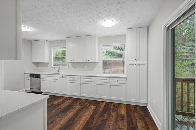 10780 Shagbark Trail, Roswell, GA 30075