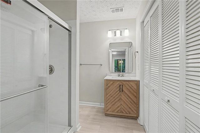 10780 Shagbark Trail, Roswell, GA 30075