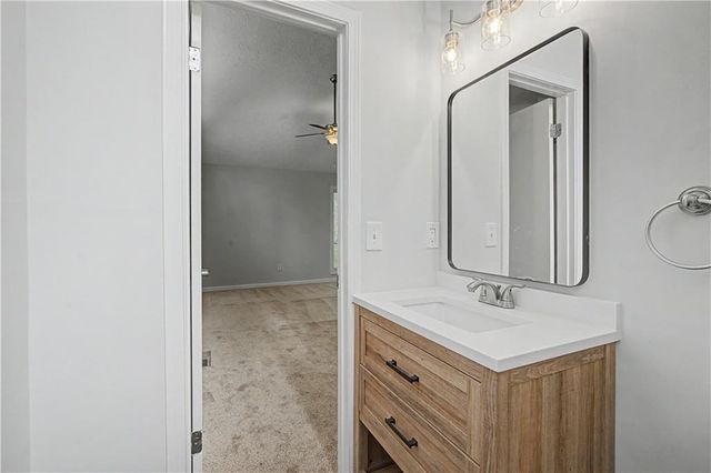 10780 Shagbark Trail, Roswell, GA 30075