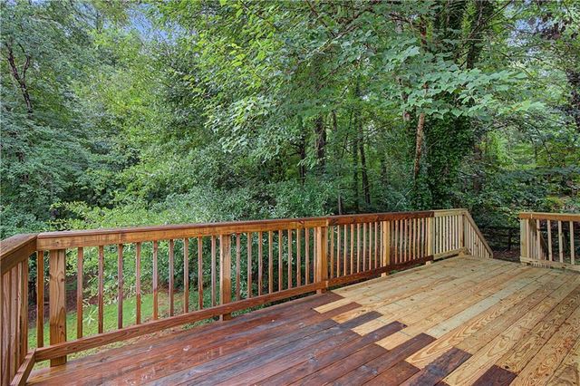 10780 Shagbark Trail, Roswell, GA 30075