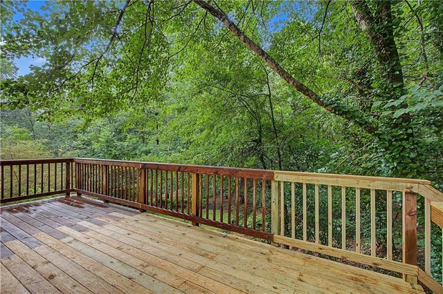 10780 Shagbark Trail, Roswell, GA 30075