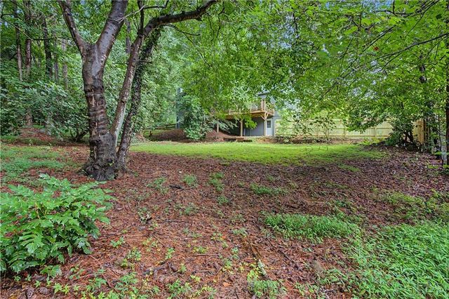 10780 Shagbark Trail, Roswell, GA 30075
