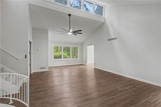 10780 Shagbark Trail, Roswell, GA 30075