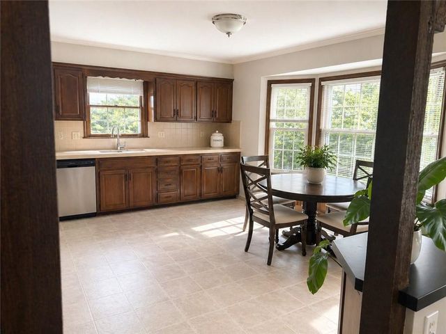 9730 Roe Avenue, Overland Park, KS 66207