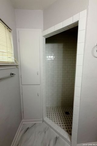 4338 Sun Vista Ln, San Antonio, TX 78217