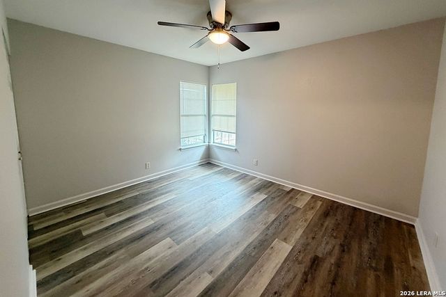 4338 Sun Vista Ln, San Antonio, TX 78217