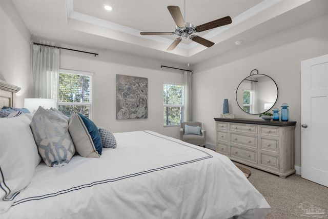 3435 Crossvine Rd, Cantonment, FL 32533