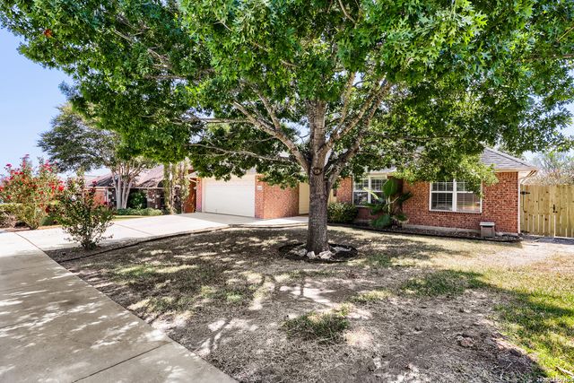 2308 N Ranch Estates Blvd, New Braunfels, TX 78130
