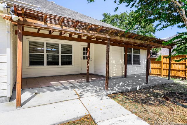 2308 N Ranch Estates Blvd, New Braunfels, TX 78130