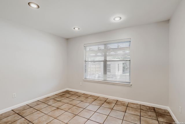 2308 N Ranch Estates Blvd, New Braunfels, TX 78130