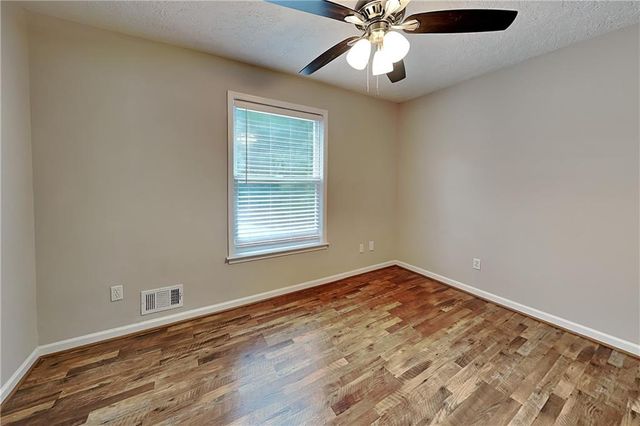 400 Ansley Drive, Roswell, GA 30076