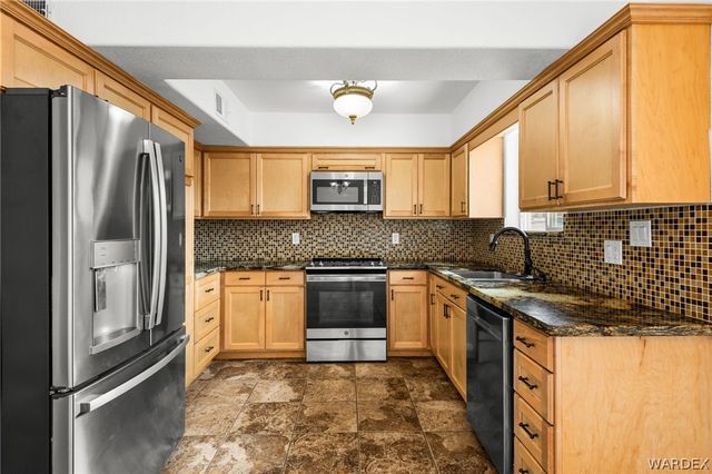 3595 N Harvard Street, Kingman, AZ 86409